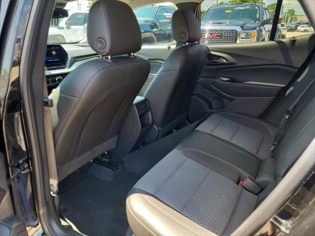 2025 Chevrolet Trax FWD LT