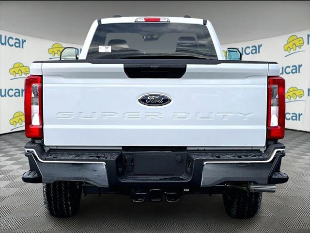 2026 Ford F-350 XLT