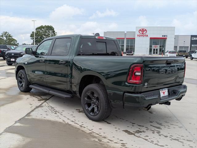 2026 Ram 1500 Express Crew Cab 4x4 57 Box