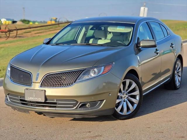 2013 Lincoln MKS Base for sale in South Bloomfield, OH