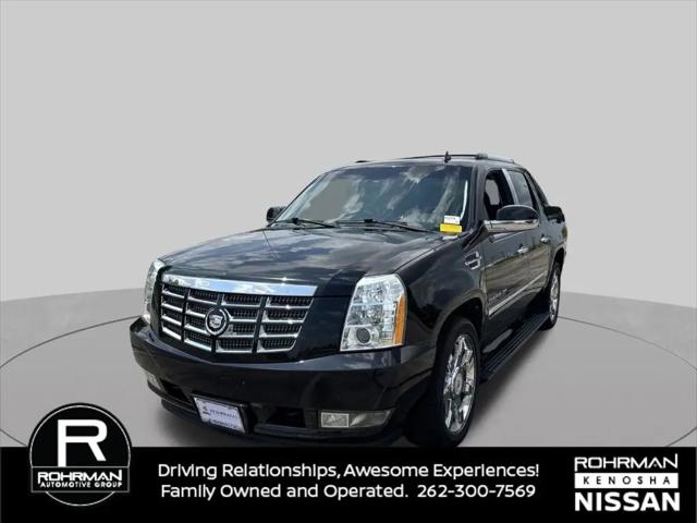 2011 Cadillac Escalade EXT Premium for sale in Kenosha, WI
