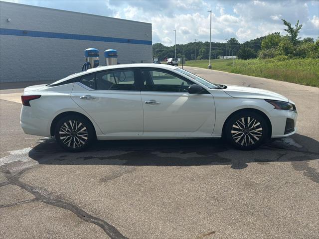 Used 2025 Nissan Altima SV FWD For Sale in Jackson, MI