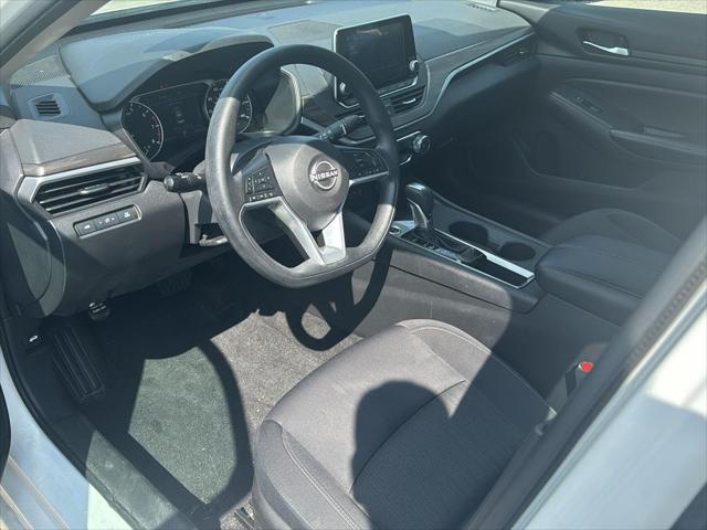 Used 2025 Nissan Altima SV FWD For Sale in Jackson, MI