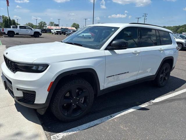 2023 Jeep Grand Cherokee L Altitude 4x4 for sale in Chippewa Falls, WI