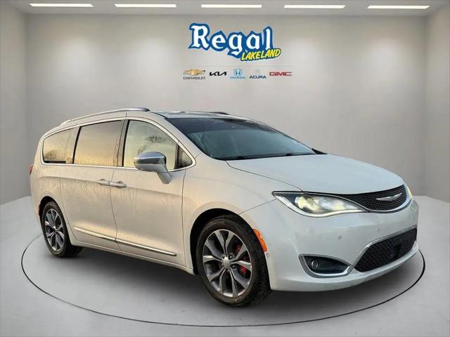 2017 Chrysler Pacifica Limited for sale in Lakeland, FL