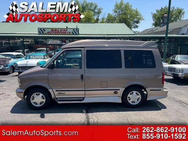 1998 GMC Safari Base for sale in Trevor, WI