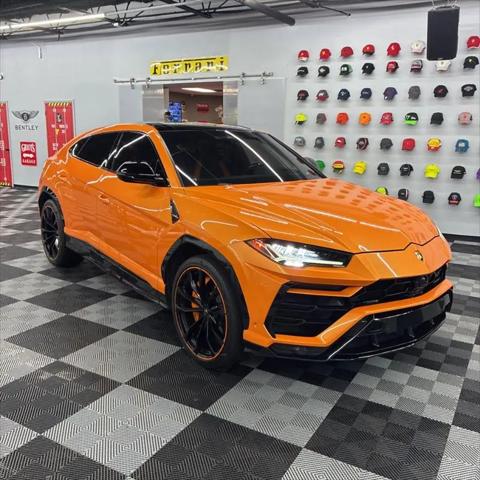 2021 Lamborghini Urus Pearl Capsule