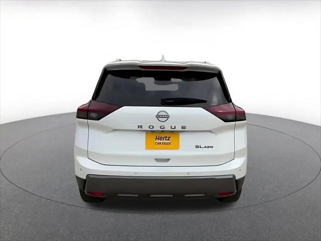 2026 Nissan Rogue SL