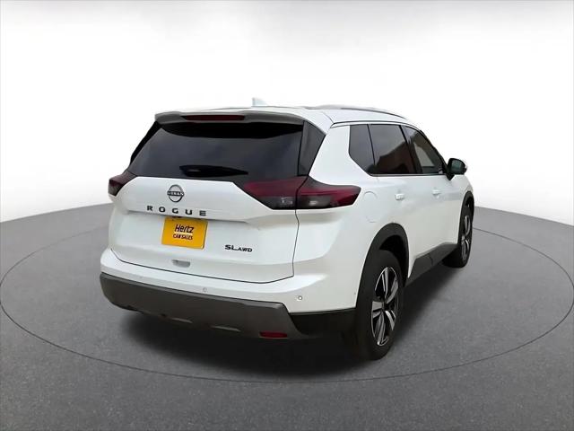 2026 Nissan Rogue SL