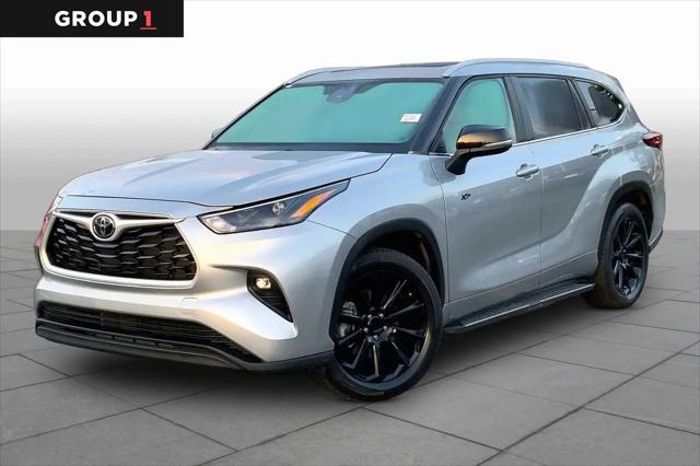 2023 Toyota Highlander XLE for sale in Columbus, GA