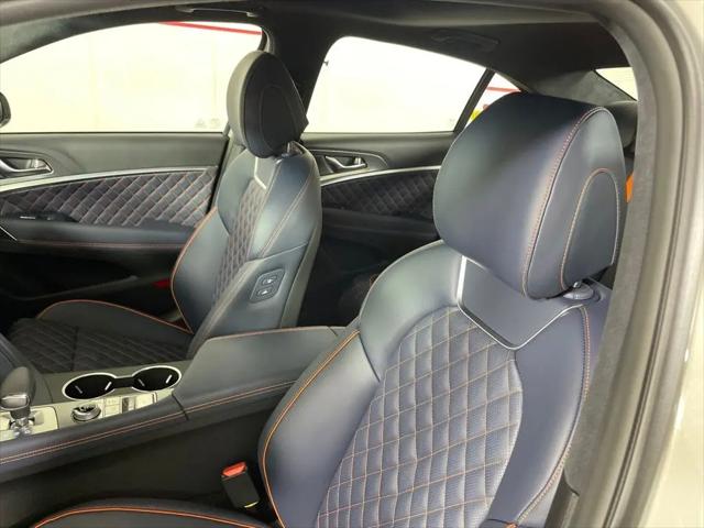 2026 Genesis G70 3.3T Prestige Graphite