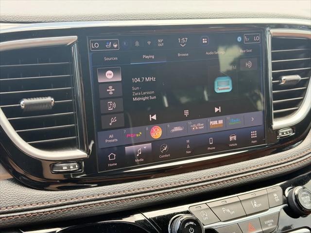2026 Chrysler Pacifica Pinnacle