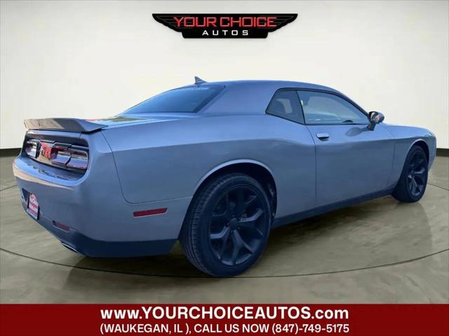 2016 Dodge Challenger SXT Plus