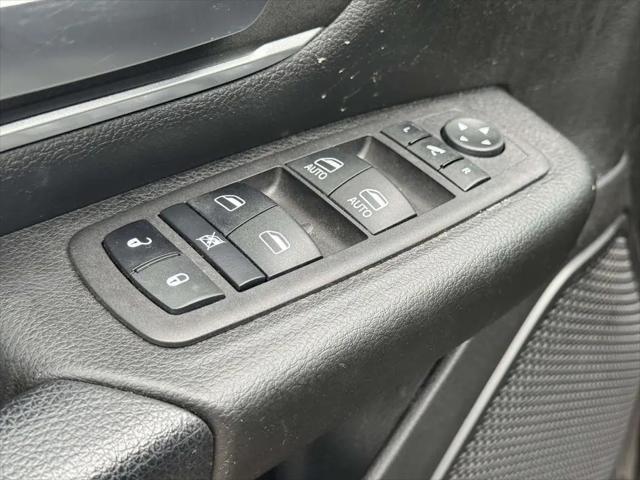 2023 Ram 1500 Big Horn Crew Cab 4x4 57 Box