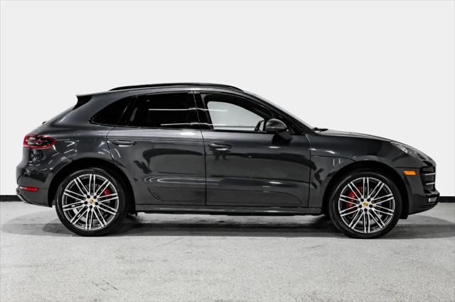2017 Porsche Macan Turbo