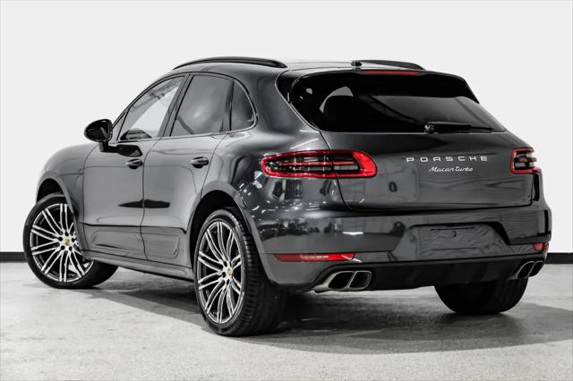 2017 Porsche Macan Turbo
