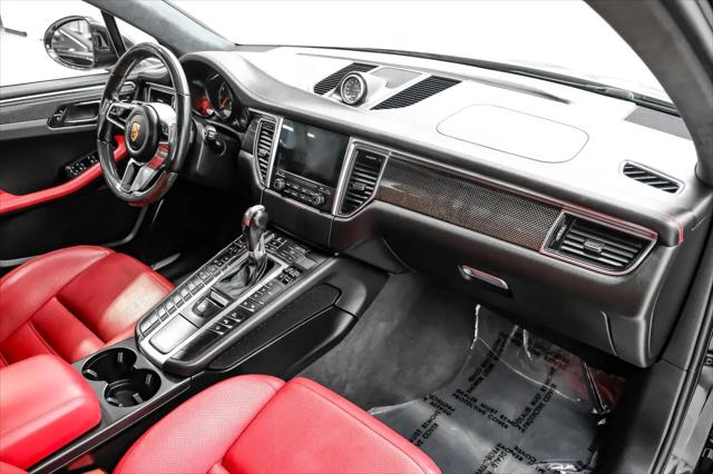 2017 Porsche Macan Turbo
