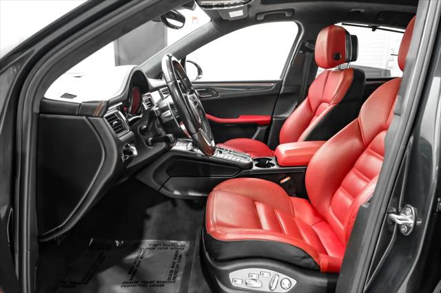 2017 Porsche Macan Turbo