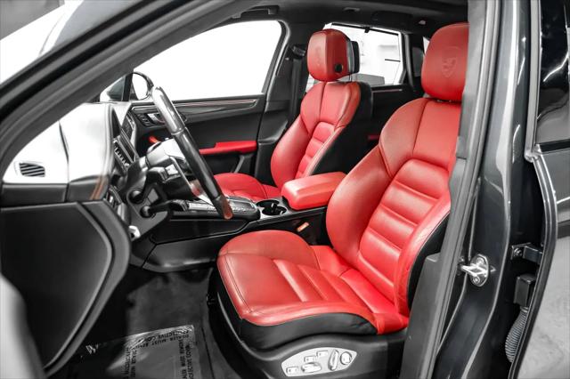 2017 Porsche Macan Turbo