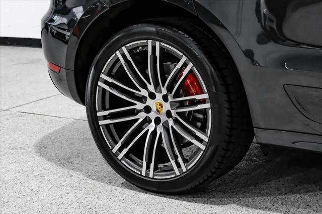 2017 Porsche Macan Turbo