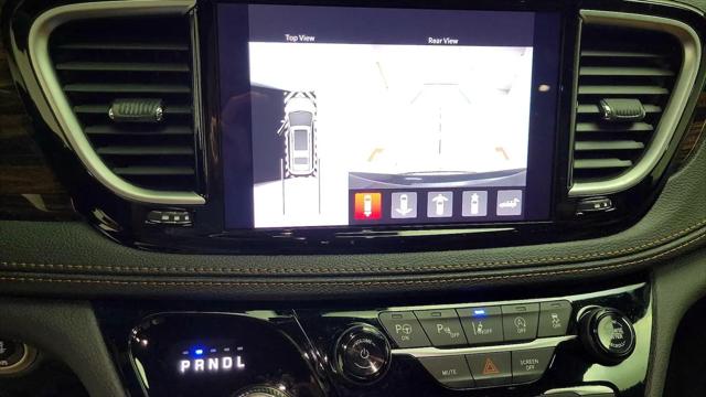 2023 Chrysler Pacifica Pinnacle AWD