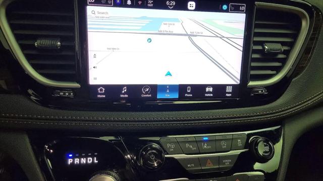 2023 Chrysler Pacifica Pinnacle AWD
