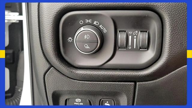 2025 Ram 1500 Rebel Crew Cab 4x4 5'7" Box