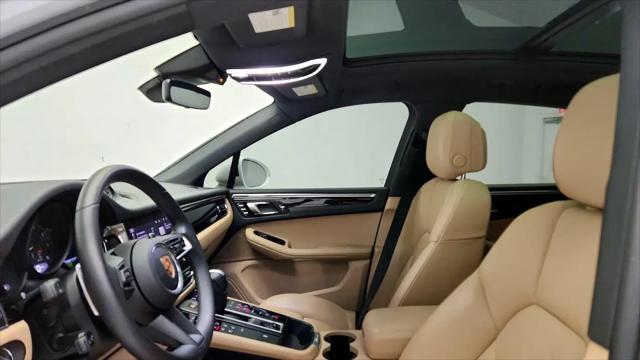 2023 Porsche Macan T