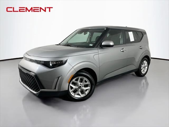 2023 Kia Soul LX for sale in Florissant, MO