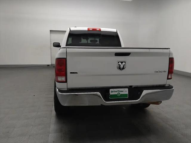 2019 Ram 1500 Classic SLT Crew Cab 4x4 6'4" Box