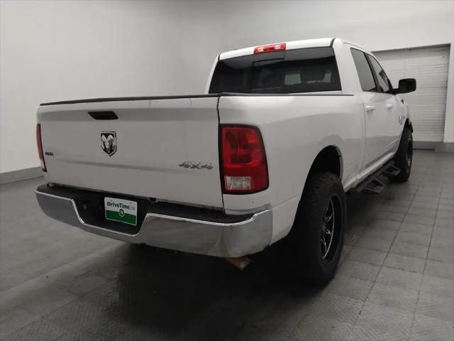 2019 Ram 1500 Classic SLT Crew Cab 4x4 6'4" Box