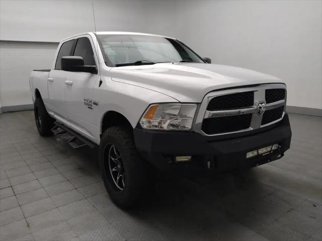 2019 Ram 1500 Classic SLT Crew Cab 4x4 6'4" Box