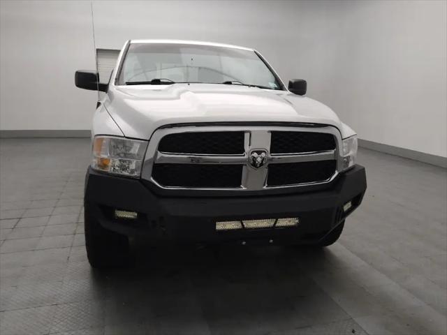 2019 Ram 1500 Classic SLT Crew Cab 4x4 6'4" Box