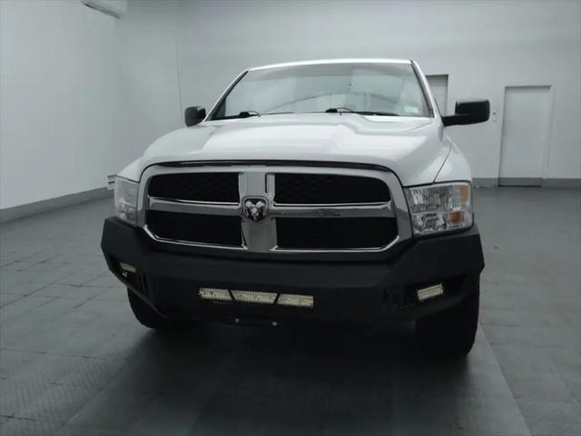 2019 Ram 1500 Classic SLT Crew Cab 4x4 6'4" Box