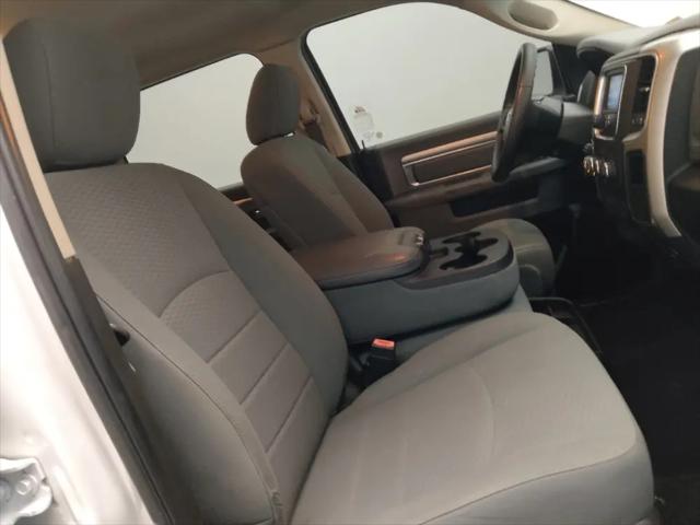 2019 Ram 1500 Classic SLT Crew Cab 4x4 6'4" Box