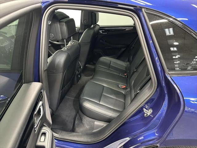 2026 Porsche Macan T