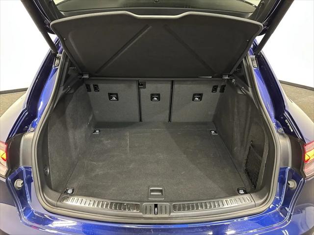 2026 Porsche Macan T