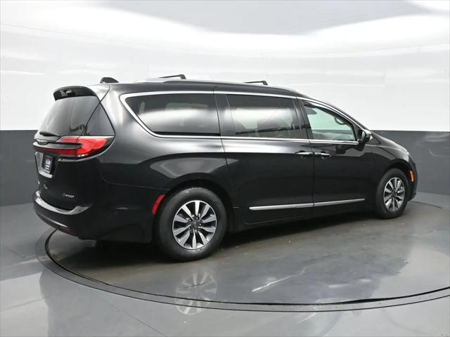 2021 Chrysler Pacifica Hybrid Limited