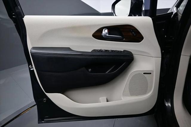 2021 Chrysler Pacifica Hybrid Limited