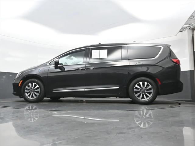 2021 Chrysler Pacifica Hybrid Limited