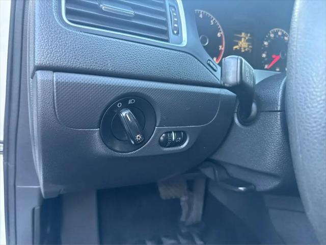 2012 Volkswagen Jetta 2.0L S