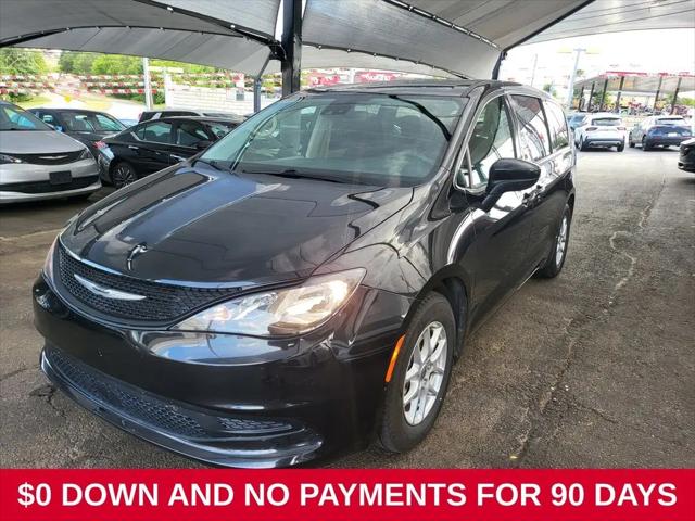 2023 Chrysler Voyager LX for sale in Live Oak, TX