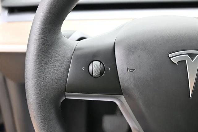 2025 Tesla Model Y Long Range Dual Motor Rear-Wheel Drive