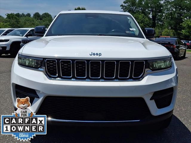 2022 Jeep Grand Cherokee Laredo 4x4