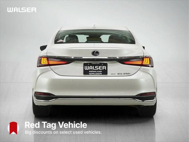 2022 Lexus ES ES 250