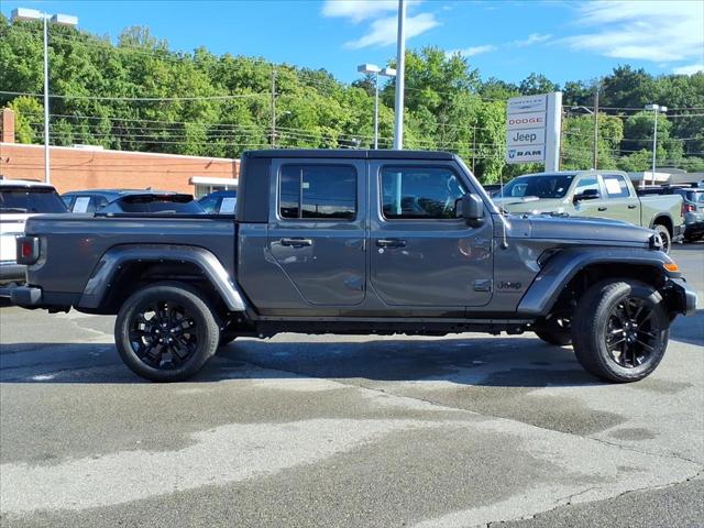 2022 Jeep Gladiator Sport S