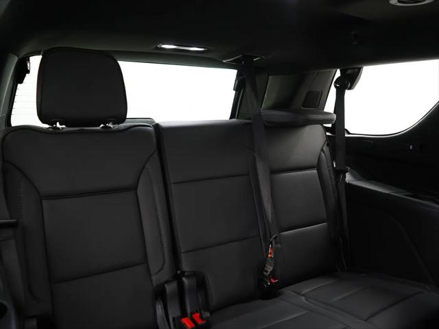 2025 GMC Yukon 4WD Denali