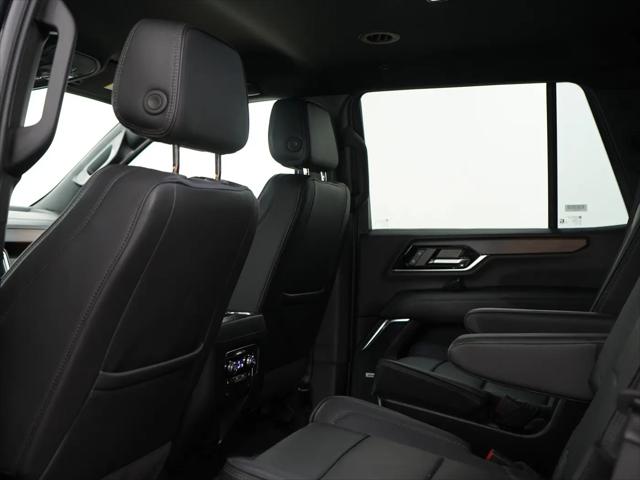 2025 GMC Yukon 4WD Denali
