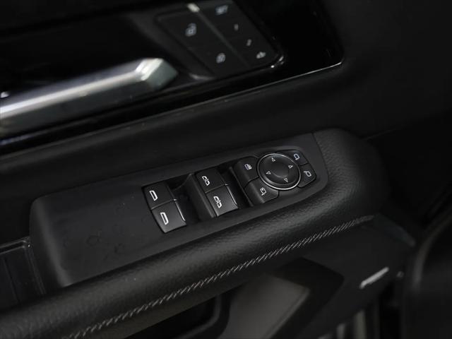 2025 GMC Yukon 4WD Denali