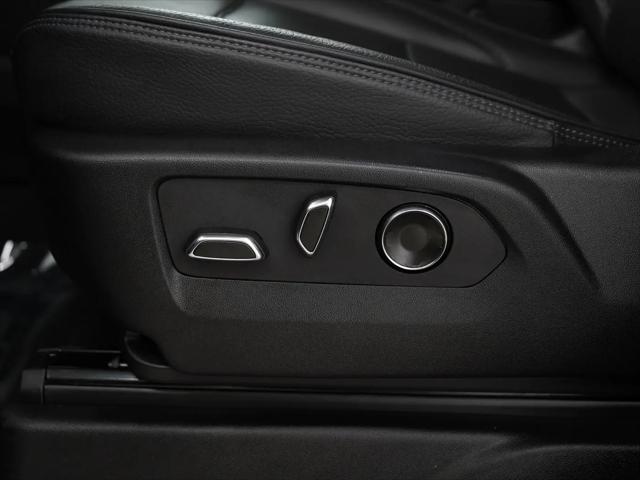 2025 GMC Yukon 4WD Denali